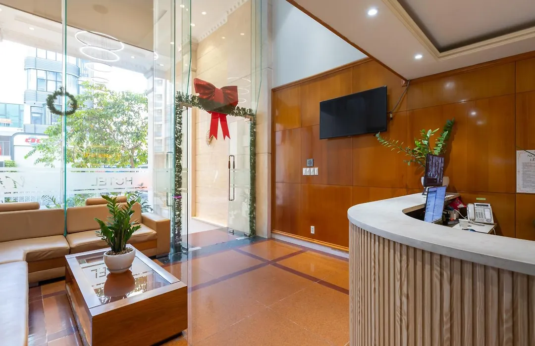 Bin Bin 10 - Mimosa Hotel Near Tan Son Nhat Airport-1