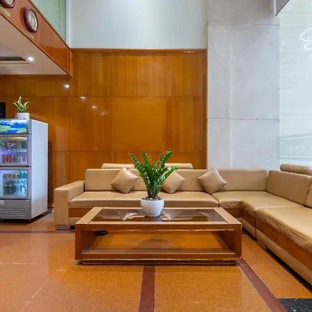 Bin Bin 10 - Mimosa Hotel Near Tan Son Nhat Airport-2